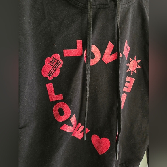 Love moschino hoodie size small - Picture 2 of 9